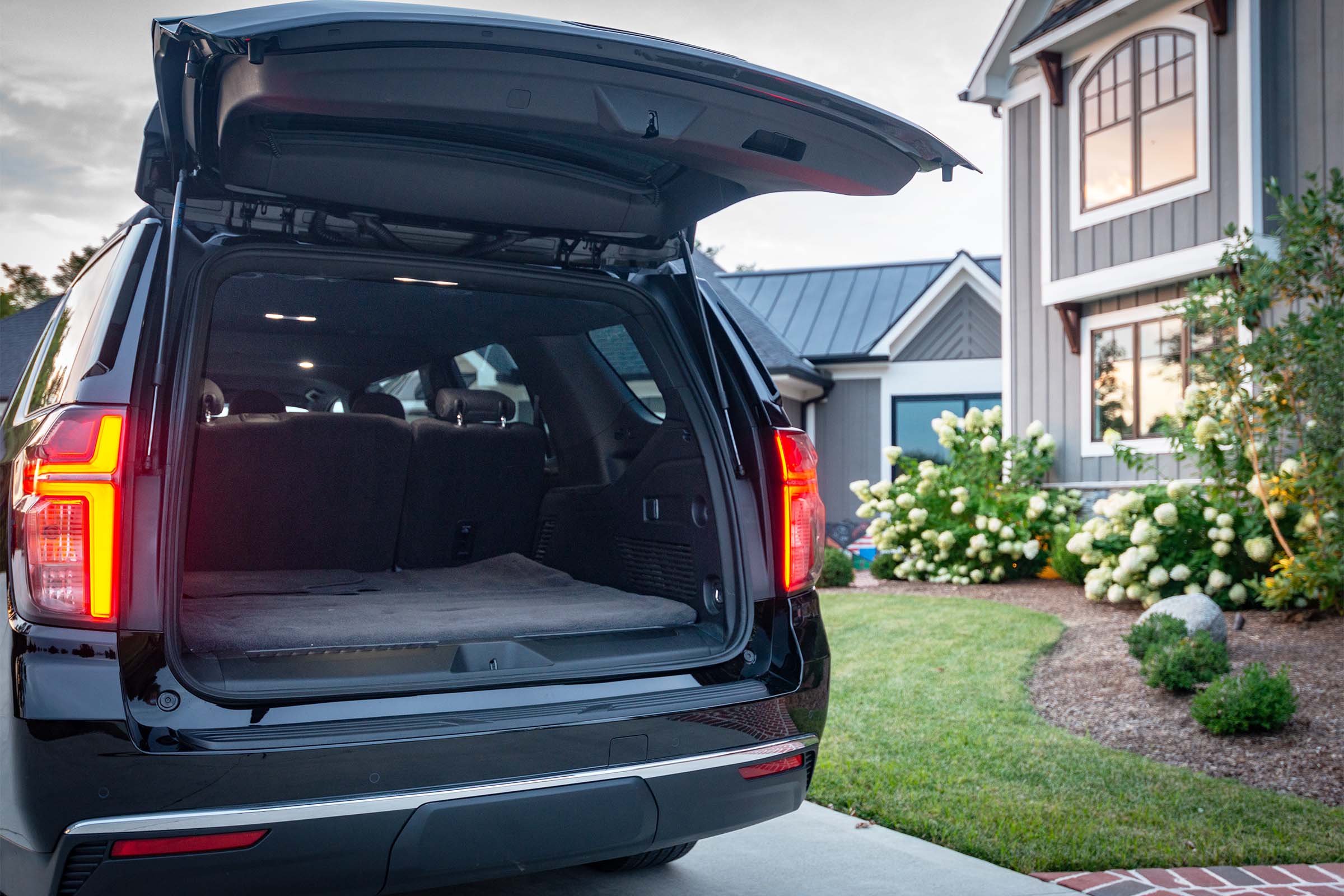 Chevy Pinnacle Limousine Open Hatch