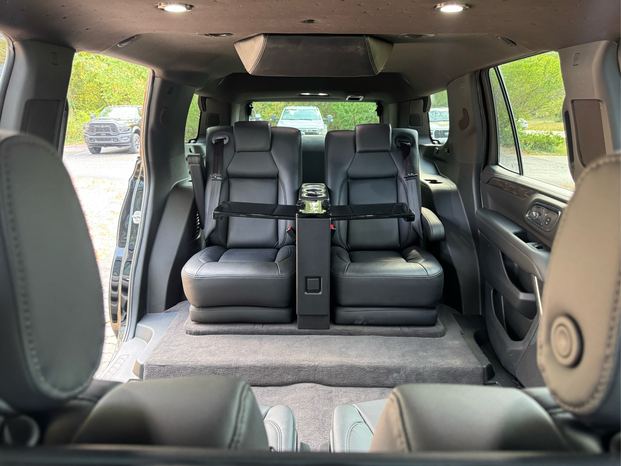 Everest Captains Chairs with Desks